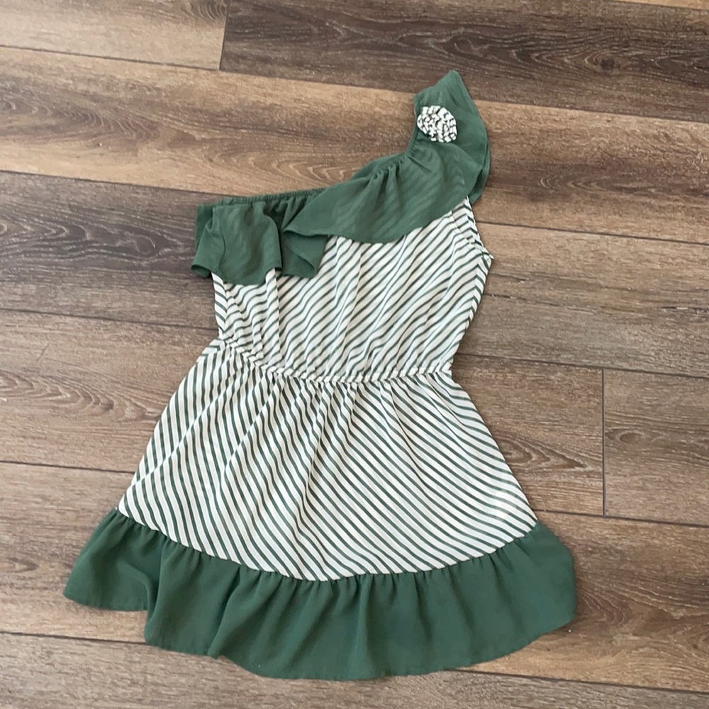 Striped One Shoulder Top
